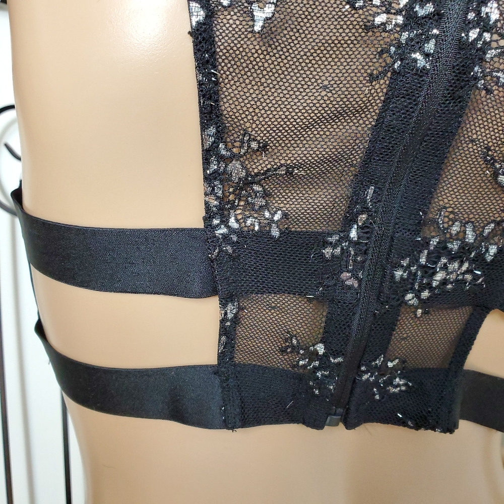 Victoria's Secret silver sparkly bralette large - Picture 6 of 8